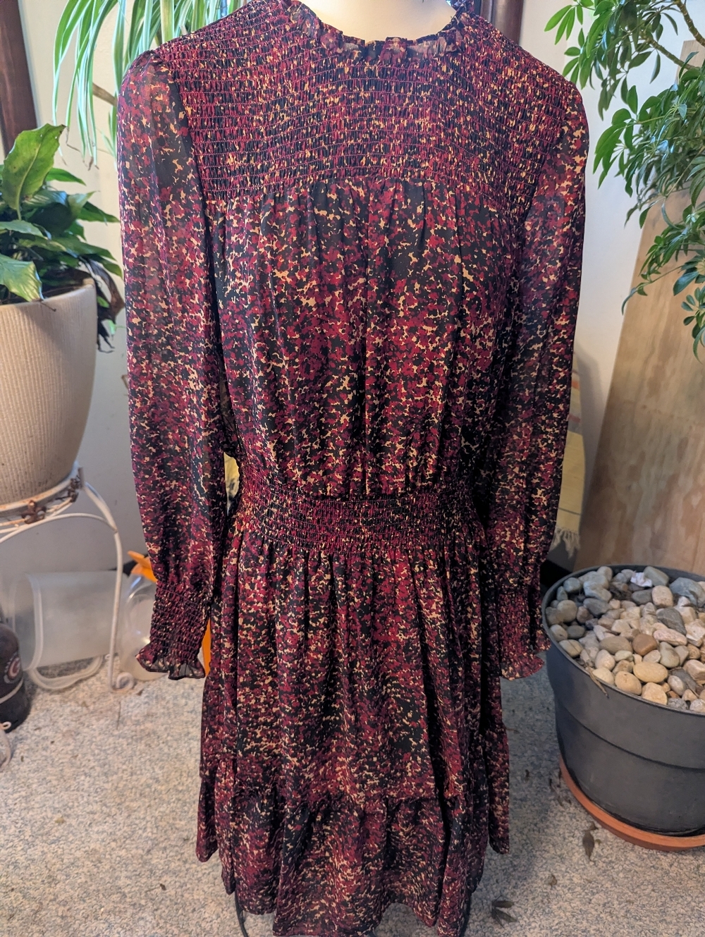 Excellent Taylor LS Shirred Yoke Waist Sleeves Sheer Backzip Dress Sz12 Nwot